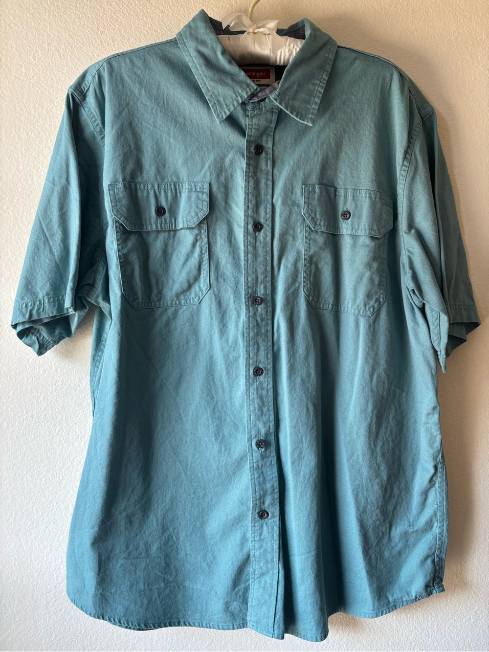 Wrangler Flex Comfort Short-Sleeve Button-Up Shirt